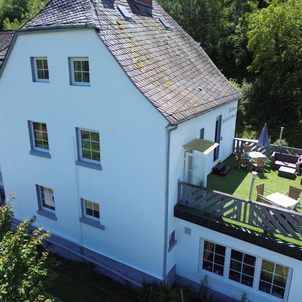 Fronansicht der Pension Natürlich-Mosel